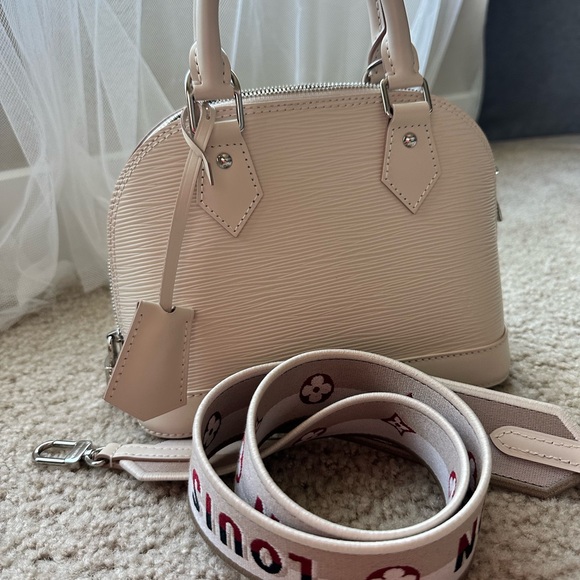 Louis Vuitton Alma BB Quartz epi - Picture 5 of 13